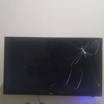 every thing is ok bas panel broken ha