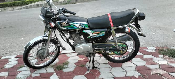 Honda 125 totally janian bio Available
