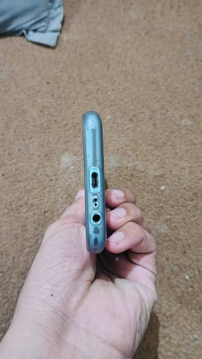 Realme C21Y