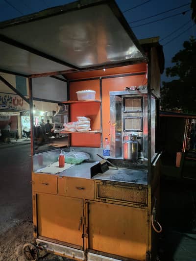 FAST FOOD COUNTER