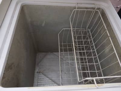 Waves heavy duty refrigerator and freezer