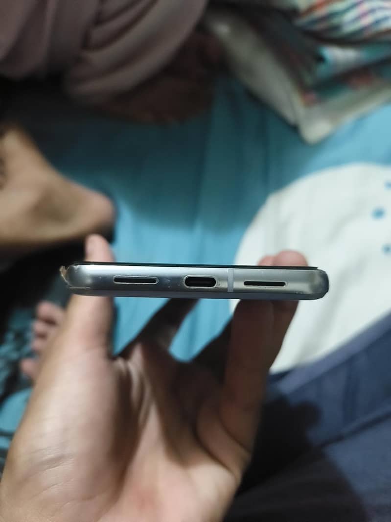 Google Pixel 8 Pro 5