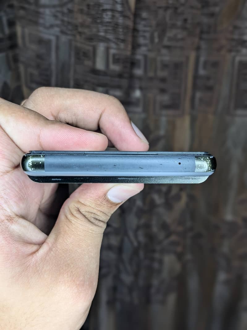 Google Pixel 6 5