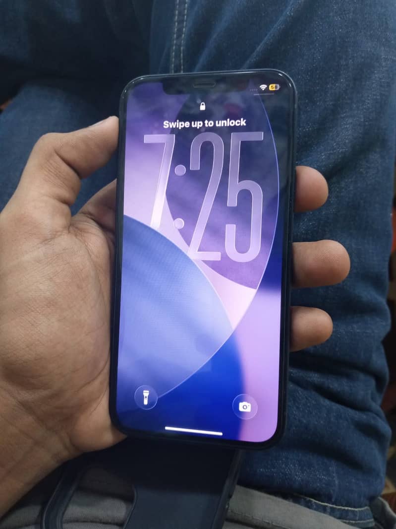 iPhone 12 1