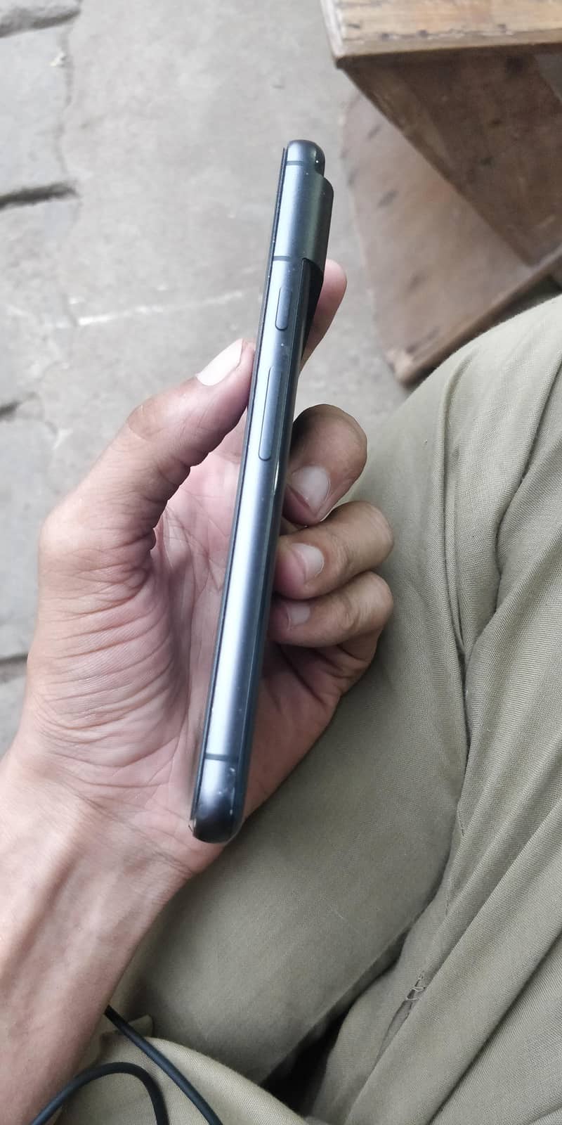 Google Pixel 8 4