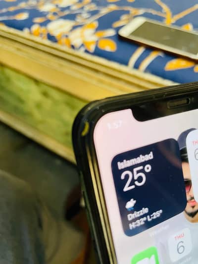 Apple iPhone XS