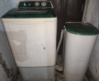 Haier Sami Automatic Washing Machine With Separate Spin Dryer For Sale