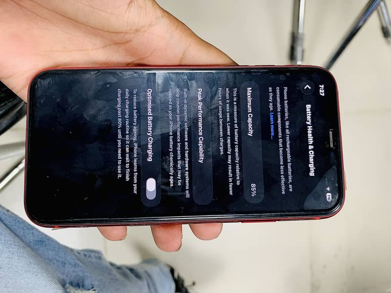 Apple iPhone 11 3