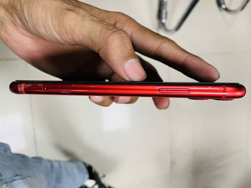 Apple iPhone 11 5