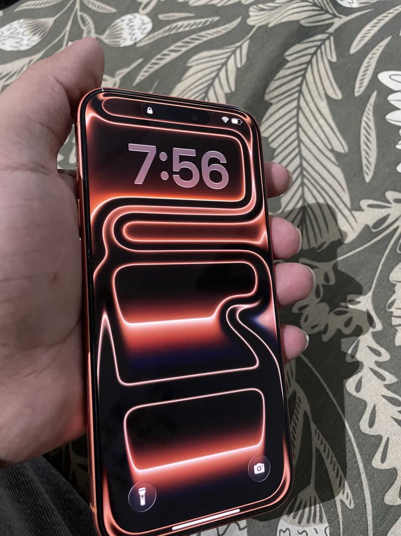 Apple iPhone 17 Pro Max 0