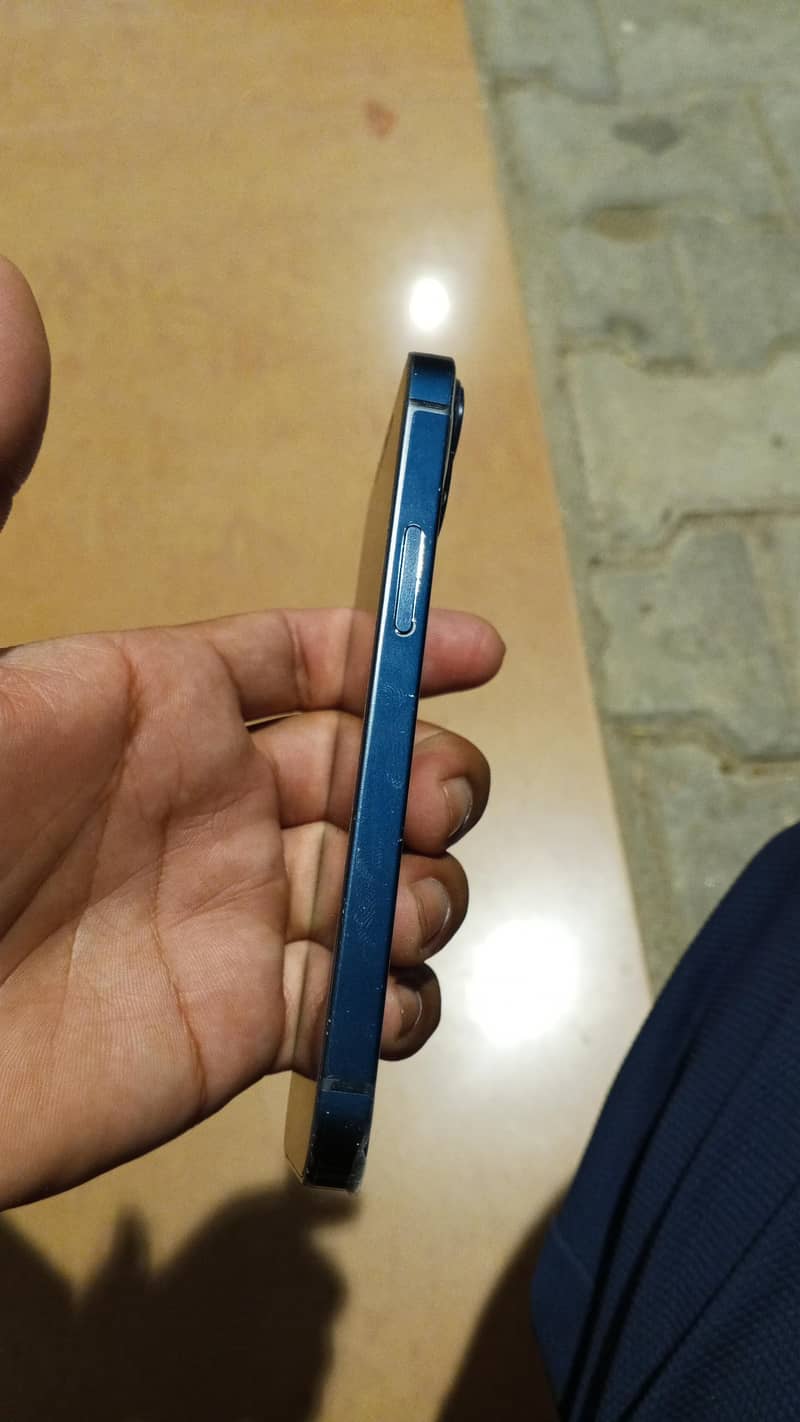 iPhone 13 mini with box 1