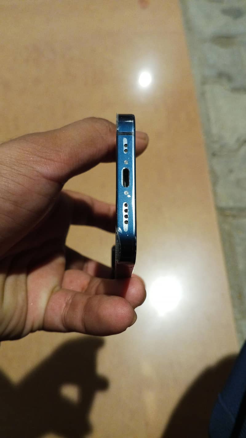 iPhone 13 mini with box 3
