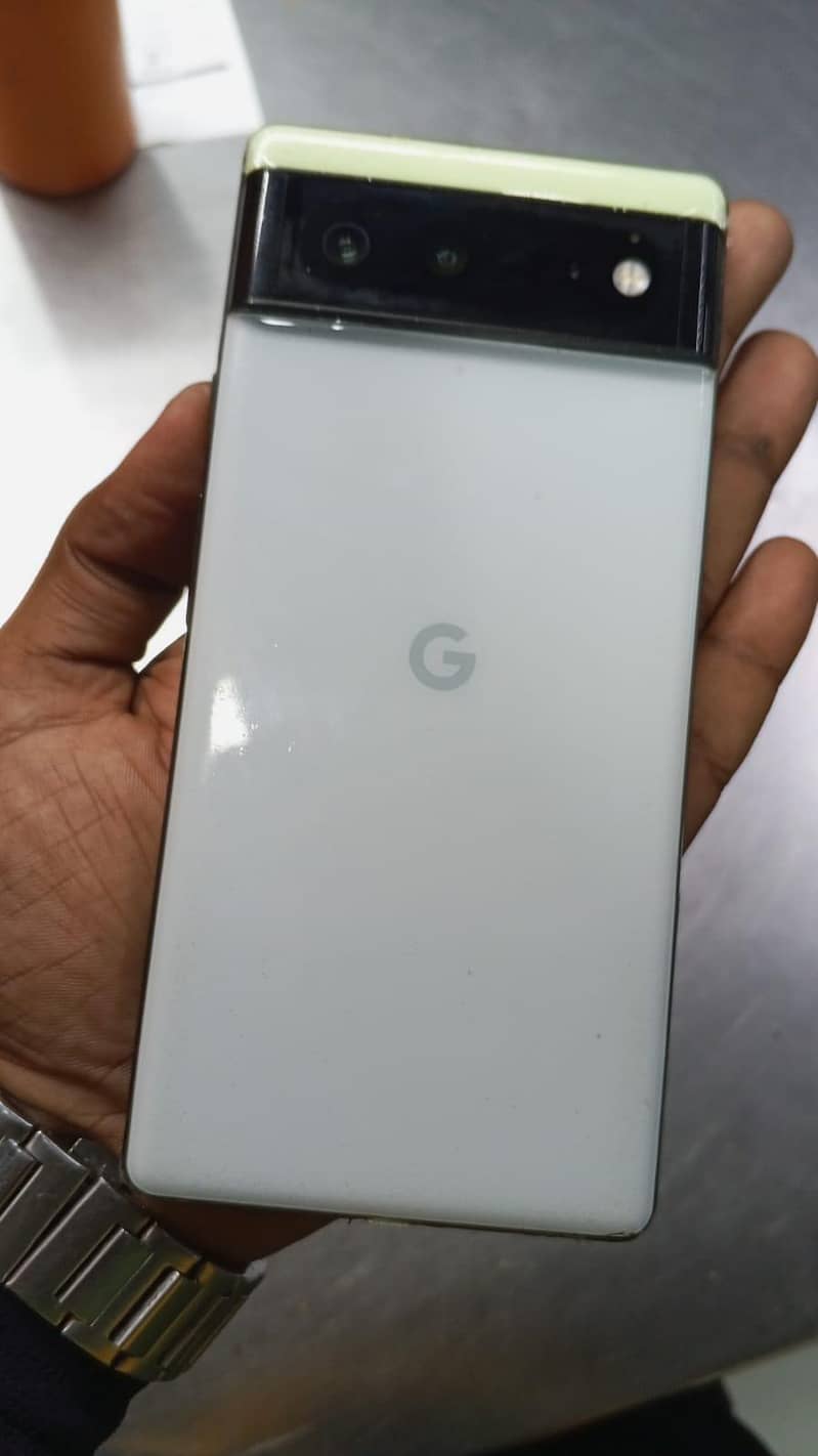 Google Pixel 6 0