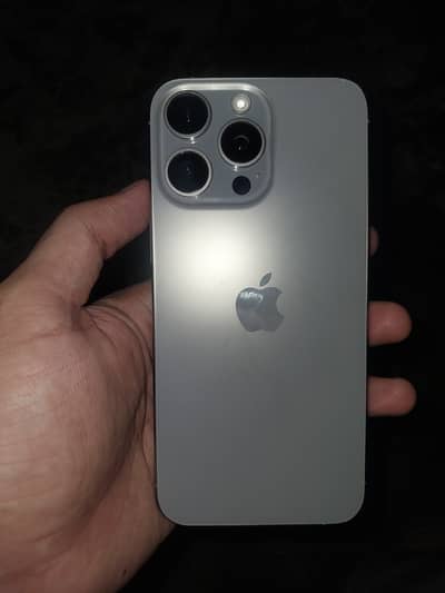 Apple iPhone 15 Pro Max