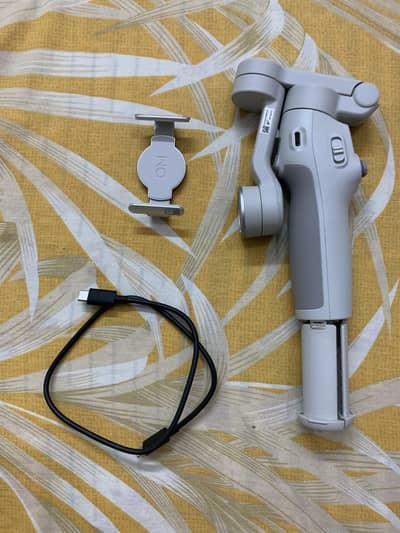 DJI OSMO MOBILE 7