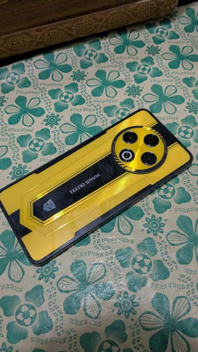 Tecno Spark 30