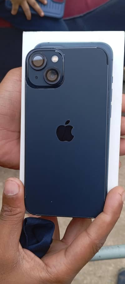 Apple iPhone 13 – 128GB – JV Unlocked