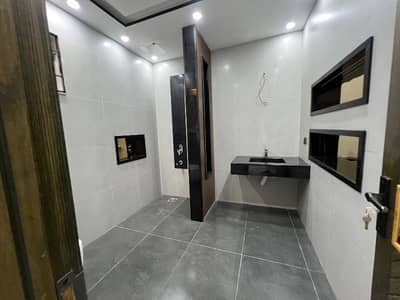 3 Marla apartment commercial office for rent 2 bed tv lounge main college road