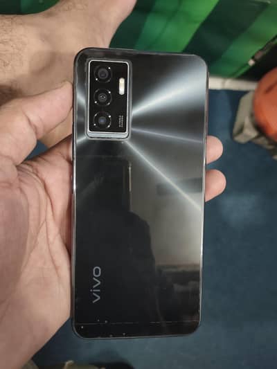 v23e 8GB Ram 128GB