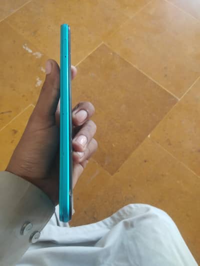 Infinix Hot 12