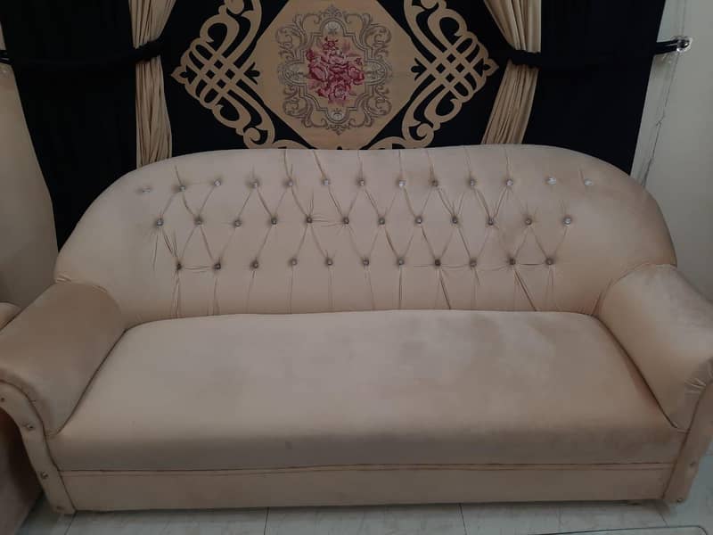 Best sofa set. 2