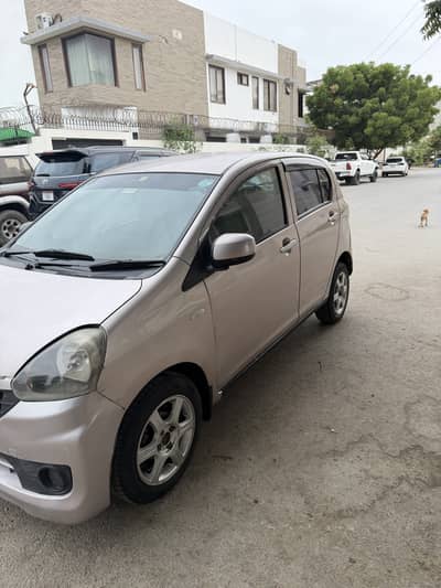 Daihatsu Mira 2017