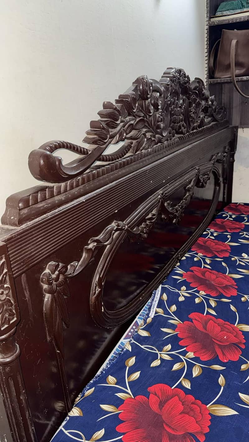 Heavy Solid Sheesham King Size Bed, 2
