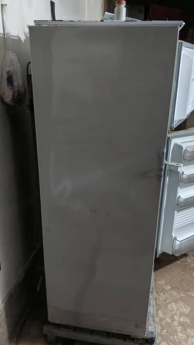 Dawlance Refrigerator Model 9170