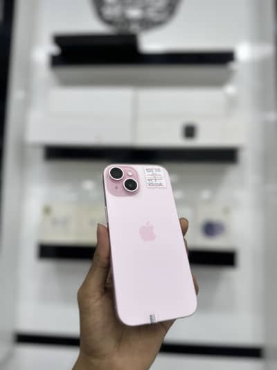 Apple iPhone 15