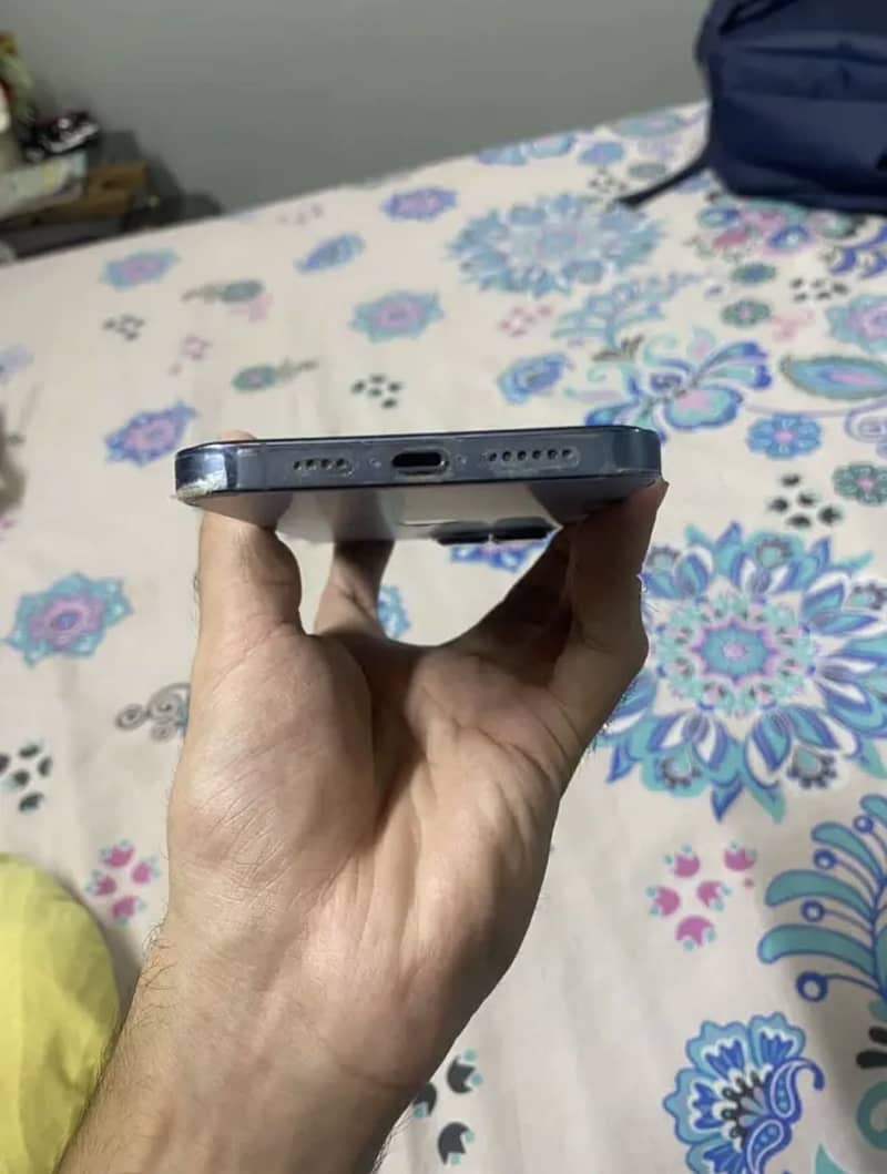 iPhone 13 Pro Max 3