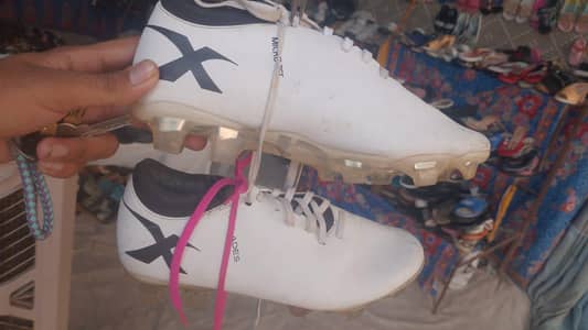 X-teach kit sports shoes uk-4-Used