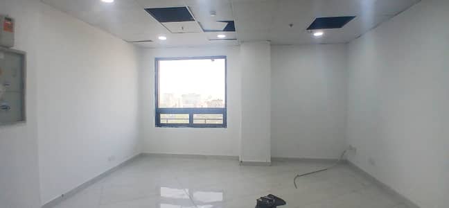 Prime Executive Offices 390 Square Feet Office Available For (Rent) In Gulberg 3 Lahore!