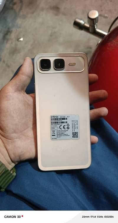 Infinix x6725b