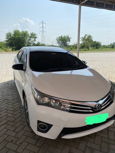 Toyota Corolla Altis 2015