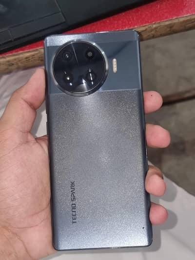Tecno Spark 20 Pro Plus