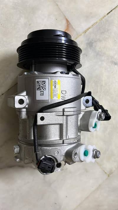 KIA Sportage / Hyundai tucson original AC compressor Dowoon