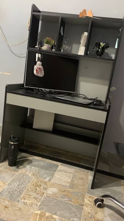 Study table