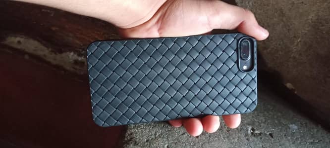 Iphone 7 plus Available in 128 GB