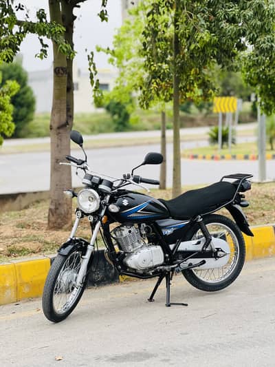 Suzuki GS 150