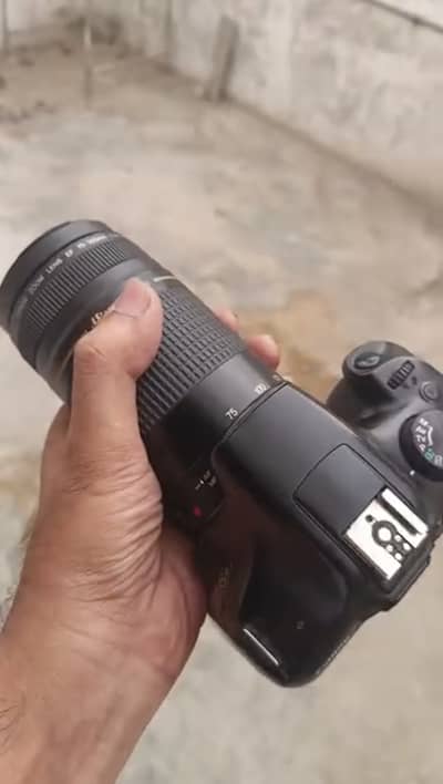 Canon 1300d with 2xlens sath all saman sath men