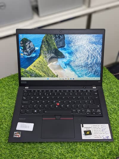 Lenovo X13 Ryzen 5 4650U = i5-i7 11th Gen 8GB 256SSD FHD