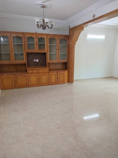 25*45 Beautiful House In Police Foundation Block-C Near Tehzeeb Bakers