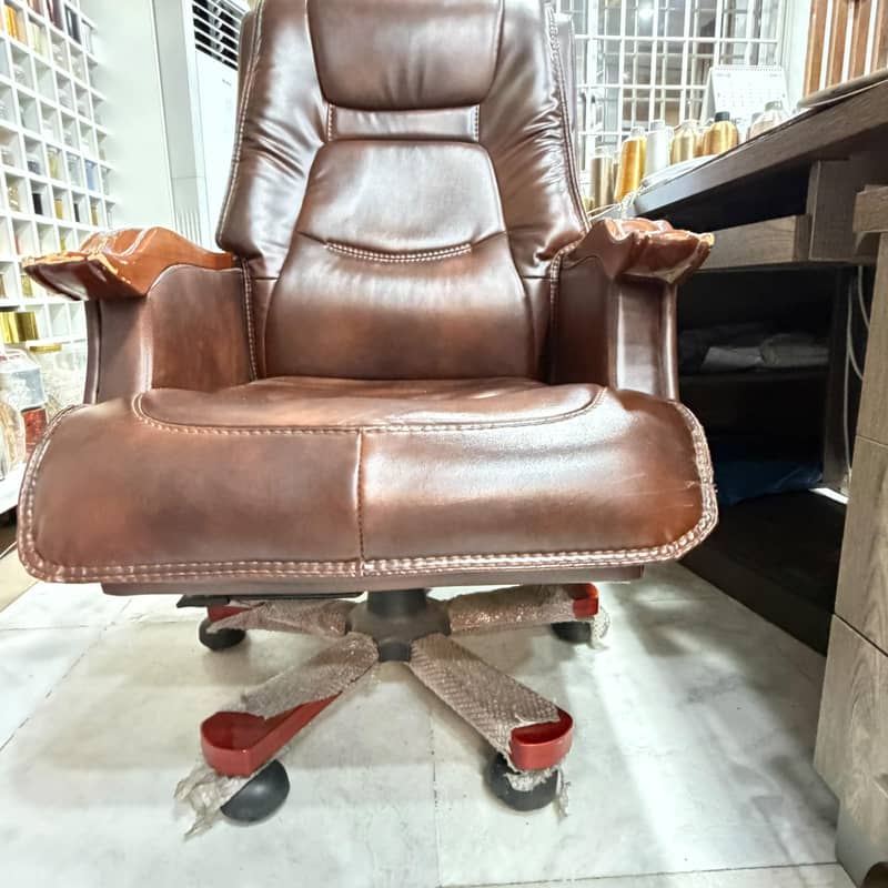 executive Chairs 0