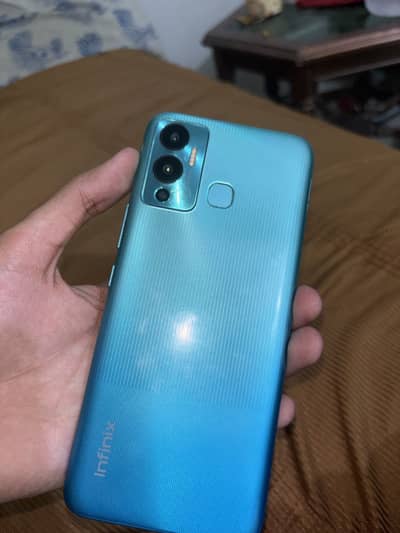 Infinix Hot 12 Play