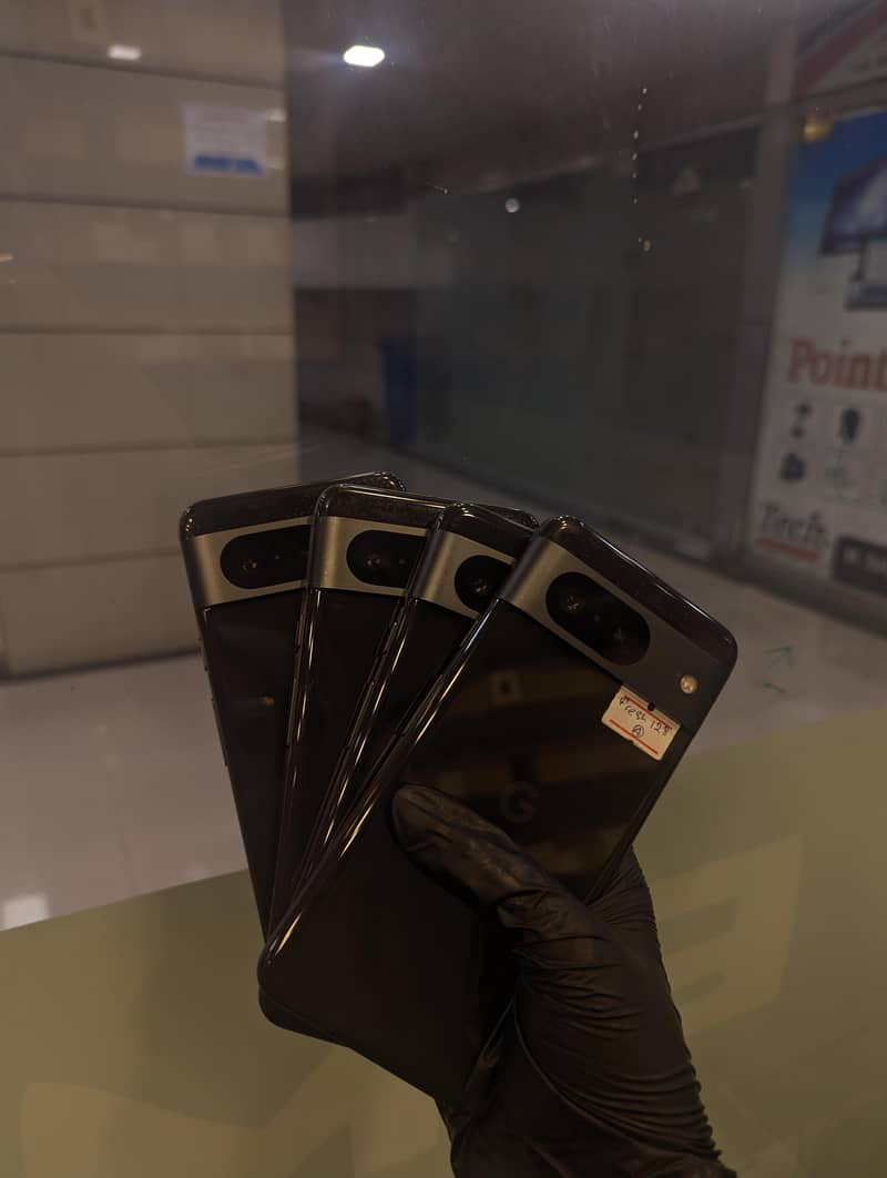 Google Pixel 8 0