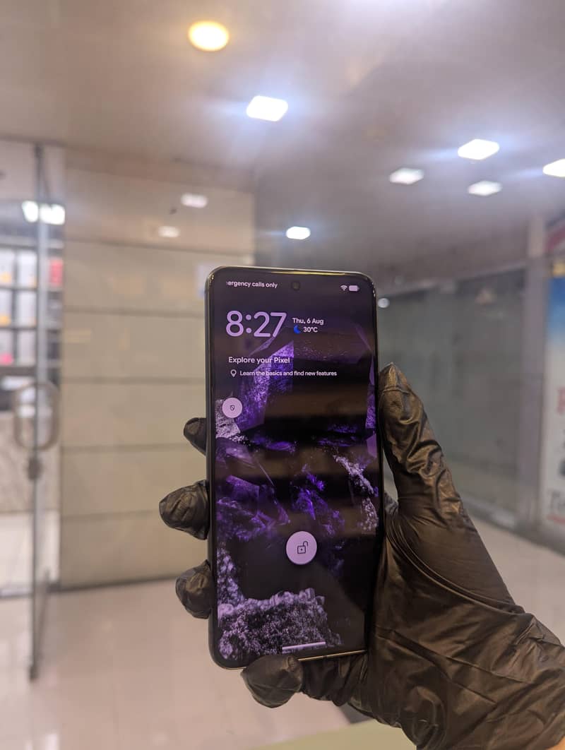 Google Pixel 8 6