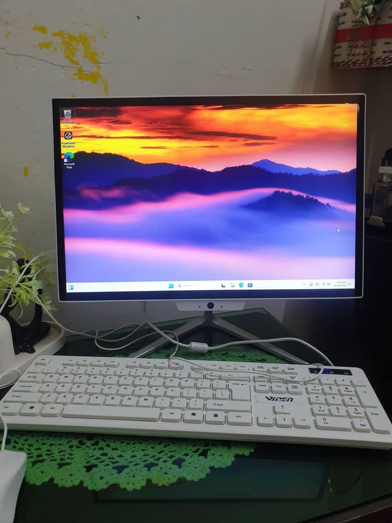 viper pluto c19 All-in-one Pc 1