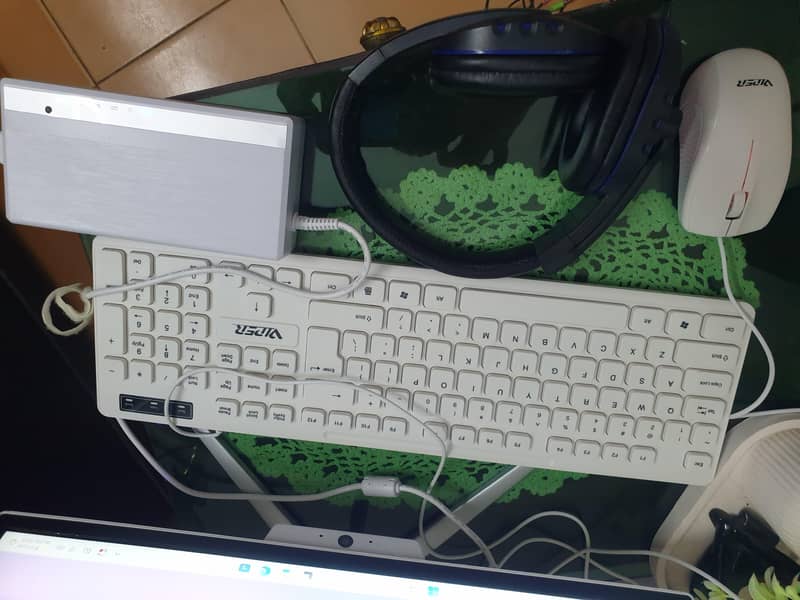 viper pluto c19 All-in-one Pc 7
