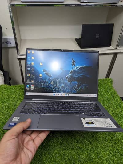 Lenovo ThinkBook 14 G7  Intel Core Ultra 5 124U 16GB 512GB FHD