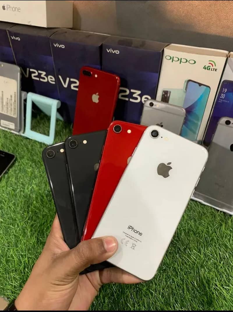 Apple iPhone 8 0